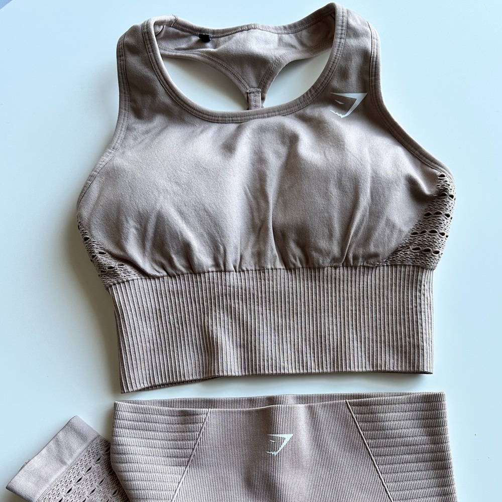 Women’s Gymshark Set